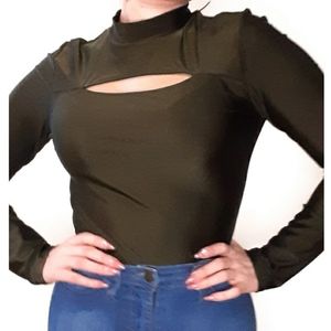 2 Long Sleeve Bodysuits